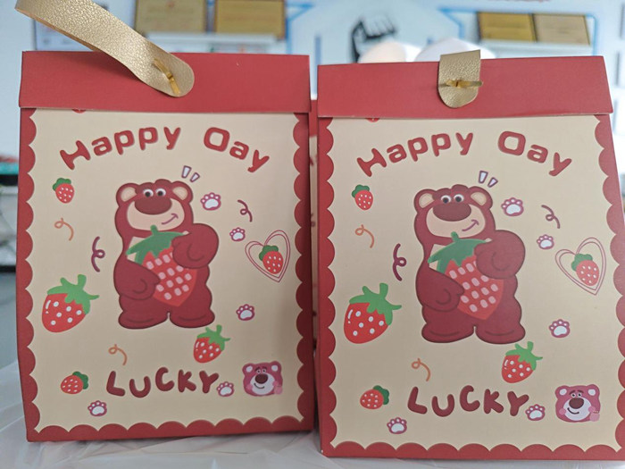 冬至有愛,圣誕有你,共慶生辰