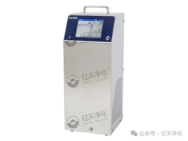 在潔凈環(huán)境的管理中，對(duì)空氣中不同粒徑顆粒物的實(shí)時(shí)監(jiān)測至關(guān)重要，它能為關(guān)鍵流程監(jiān)控提供可靠數(shù)據(jù)，同時(shí)保障生產(chǎn)符合相關(guān)法規(guī)要求。 塵埃粒子計(jì)數(shù)器是實(shí)現(xiàn)這一目標(biāo)的重要工具，它主要用于測量潔凈環(huán)境里單位體積內(nèi)塵埃粒子的數(shù)量和粒徑分布。借助它，我們可以對(duì)各種潔凈等級(jí)的工作臺(tái)、潔凈室、潔凈車間的凈化效果和潔凈級(jí)別進(jìn)行有效監(jiān)控，這對(duì)于提高產(chǎn)品質(zhì)量、降低風(fēng)險(xiǎn)與成本，以及讓法規(guī)遵從變得更簡單都有著關(guān)鍵意義。 圖片 9001型凝聚核粒子計(jì)數(shù)器  0.1CFM(2.83 LPM)流量條件下10nm靈敏度 圖片 9001型凝聚核粒子計(jì)數(shù)器 (CPC)是市場中特有的一款水基、層流、高流量儀器，采用特有技術(shù)，具有0.1 CFM (2.83 LPM)流量條件下10 nm靈敏度。儀器具有超低誤計(jì)率，能夠?yàn)榭蛻籼峁┛煽康沫h(huán)境監(jiān)測和氣體處理，確保產(chǎn)品安全免受納米微粒污染。 特點(diǎn)與優(yōu)勢 圖片 10 nm 靈敏度 0.1 CFM (2.83 LPM) 采樣流量 低誤計(jì)率 ( < 0.07 count/ft 3 ) 實(shí)現(xiàn)了低顆粒物濃度條件下的精確測量 快速響應(yīng) 使用超純水或去離子水作為工作液，無需使用酒精或其它化學(xué)物質(zhì) 數(shù)據(jù)存儲(chǔ)：250 個(gè)區(qū)域，999 個(gè)位置和10,000 個(gè)樣 可使用USB，USB 存儲(chǔ)設(shè)備和以太網(wǎng)進(jìn)行數(shù)據(jù)傳輸 通過TrakPro? Lite Secure軟件進(jìn)行外部報(bào)告 業(yè)內(nèi)極高音量警報(bào) 簡單的點(diǎn)擊圖標(biāo)觸摸屏操作方式 能夠存儲(chǔ)和檢索特定菜單和區(qū)域配置 9110型便攜式粒子計(jì)數(shù)器 值得信賴的0.1μm測量 圖片 9110型粒子計(jì)數(shù)器嚴(yán)格遵守符合 ISO 21501-4 標(biāo)準(zhǔn)，精確檢測0.100 μm的粒子，1.0 CFM (28.3 L/min)流速，0.100至10.0 μm粒徑范圍，可同時(shí)檢測多達(dá)八個(gè)通道的粒子數(shù)據(jù)。 特點(diǎn)與優(yōu)勢 圖片 精確檢測0.100 μm的粒子 0.100至10.0 μm粒徑范圍 可同時(shí)檢測多達(dá)八個(gè)通道的粒子數(shù)據(jù) 1.0 CFM (28.3 L/min)流速 符合ISO 21501-4標(biāo)準(zhǔn)中所有要求 I級(jí)和II級(jí)無塵室檢測最佳選擇 完全符合ISO 21501-4要求 可生成ISO-14644-1，EU GMP Annex1和FS209E的符合性報(bào)告 通過TRAKPRO Lite Secure軟件輸出的外部認(rèn)證報(bào)告 采用增強(qiáng)HeNe激光 高可重復(fù)和高可靠檢測/數(shù)據(jù) 數(shù)據(jù)存儲(chǔ)：250區(qū)，999個(gè)位置和10,000個(gè)樣本 USB、以太網(wǎng)和脈沖輸出 工業(yè)級(jí)高分貝報(bào)警 允許存儲(chǔ)和回放特定測試/配置 顯示多達(dá)三個(gè)環(huán)境參數(shù) 不銹鋼外殼 無縫整合M32-01多點(diǎn)采樣器 無塵室分類達(dá)到ISO I級(jí) A100系列便攜式粒子計(jì)數(shù)器 圖片 該系列產(chǎn)品提供了最新的功能--數(shù)據(jù)完整性、通信選項(xiàng)和直觀的圖形用戶界面，帶來了更好的用戶體驗(yàn)和輕松的合規(guī)性。無論是單機(jī)獨(dú)立使用還是作為易于使用的完整監(jiān)控系統(tǒng)的一部分，A100系列都能滿足您的需求。 特點(diǎn)與優(yōu)勢 圖片 一臺(tái)儀器即可完成包括分級(jí)、監(jiān)測、高效過濾器檢漏和氣體測試在內(nèi)的各項(xiàng)工作、并且能夠分析產(chǎn)生原因 可見度高的指示狀態(tài) - LED 燈條可在 20 米/360° 范圍內(nèi)清晰可見 符合 GMP 法規(guī)的用戶控制權(quán)限 內(nèi)置體積校正系數(shù)使得氣體采樣體積更為精準(zhǔn) 自動(dòng)生成 ISO 14644-1 和 GMP （歐盟 GMP 和中國 GMP）報(bào)表和包括 TrakPro? Lite Secure 在內(nèi)的工作流程軟件 高效過濾器檢漏和調(diào)查診斷模式 (視聽雙重模式) ISO 21501-4 校準(zhǔn)要求 支持WiFi? 連接 業(yè)內(nèi)最佳 5 年激光質(zhì)保 適合各種用途 - 機(jī)身采用易于清潔的不銹鋼外殼 通過 4-20 mA 數(shù)據(jù)模擬輸出信號(hào)和環(huán)境傳感器輸入配件，簡單便捷的集成入第三方系統(tǒng) 最新 TrakPro? Lite Secure 軟件支持多種儀器報(bào)告 這些高靈敏度的粒子計(jì)數(shù)器性能可靠，能輕松滿足合規(guī)要求并保證數(shù)據(jù)完整性，可根據(jù)用戶的特定需求，幫助識(shí)別潛在的環(huán)境污染源，同時(shí)跟蹤潔凈空間中顆粒物水平隨時(shí)間的變化。