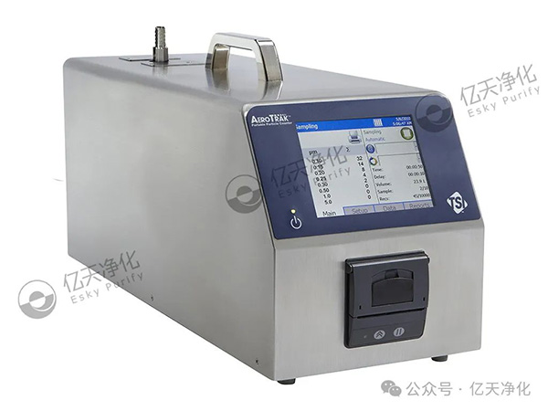 在潔凈環(huán)境的管理中，對(duì)空氣中不同粒徑顆粒物的實(shí)時(shí)監(jiān)測至關(guān)重要，它能為關(guān)鍵流程監(jiān)控提供可靠數(shù)據(jù)，同時(shí)保障生產(chǎn)符合相關(guān)法規(guī)要求。 塵埃粒子計(jì)數(shù)器是實(shí)現(xiàn)這一目標(biāo)的重要工具，它主要用于測量潔凈環(huán)境里單位體積內(nèi)塵埃粒子的數(shù)量和粒徑分布。借助它，我們可以對(duì)各種潔凈等級(jí)的工作臺(tái)、潔凈室、潔凈車間的凈化效果和潔凈級(jí)別進(jìn)行有效監(jiān)控，這對(duì)于提高產(chǎn)品質(zhì)量、降低風(fēng)險(xiǎn)與成本，以及讓法規(guī)遵從變得更簡單都有著關(guān)鍵意義。 圖片 9001型凝聚核粒子計(jì)數(shù)器  0.1CFM(2.83 LPM)流量條件下10nm靈敏度 圖片 9001型凝聚核粒子計(jì)數(shù)器 (CPC)是市場中特有的一款水基、層流、高流量儀器，采用特有技術(shù)，具有0.1 CFM (2.83 LPM)流量條件下10 nm靈敏度。儀器具有超低誤計(jì)率，能夠?yàn)榭蛻籼峁┛煽康沫h(huán)境監(jiān)測和氣體處理，確保產(chǎn)品安全免受納米微粒污染。 特點(diǎn)與優(yōu)勢 圖片 10 nm 靈敏度 0.1 CFM (2.83 LPM) 采樣流量 低誤計(jì)率 ( < 0.07 count/ft 3 ) 實(shí)現(xiàn)了低顆粒物濃度條件下的精確測量 快速響應(yīng) 使用超純水或去離子水作為工作液，無需使用酒精或其它化學(xué)物質(zhì) 數(shù)據(jù)存儲(chǔ)：250 個(gè)區(qū)域，999 個(gè)位置和10,000 個(gè)樣 可使用USB，USB 存儲(chǔ)設(shè)備和以太網(wǎng)進(jìn)行數(shù)據(jù)傳輸 通過TrakPro? Lite Secure軟件進(jìn)行外部報(bào)告 業(yè)內(nèi)極高音量警報(bào) 簡單的點(diǎn)擊圖標(biāo)觸摸屏操作方式 能夠存儲(chǔ)和檢索特定菜單和區(qū)域配置 9110型便攜式粒子計(jì)數(shù)器 值得信賴的0.1μm測量 圖片 9110型粒子計(jì)數(shù)器嚴(yán)格遵守符合 ISO 21501-4 標(biāo)準(zhǔn)，精確檢測0.100 μm的粒子，1.0 CFM (28.3 L/min)流速，0.100至10.0 μm粒徑范圍，可同時(shí)檢測多達(dá)八個(gè)通道的粒子數(shù)據(jù)。 特點(diǎn)與優(yōu)勢 圖片 精確檢測0.100 μm的粒子 0.100至10.0 μm粒徑范圍 可同時(shí)檢測多達(dá)八個(gè)通道的粒子數(shù)據(jù) 1.0 CFM (28.3 L/min)流速 符合ISO 21501-4標(biāo)準(zhǔn)中所有要求 I級(jí)和II級(jí)無塵室檢測最佳選擇 完全符合ISO 21501-4要求 可生成ISO-14644-1，EU GMP Annex1和FS209E的符合性報(bào)告 通過TRAKPRO Lite Secure軟件輸出的外部認(rèn)證報(bào)告 采用增強(qiáng)HeNe激光 高可重復(fù)和高可靠檢測/數(shù)據(jù) 數(shù)據(jù)存儲(chǔ)：250區(qū)，999個(gè)位置和10,000個(gè)樣本 USB、以太網(wǎng)和脈沖輸出 工業(yè)級(jí)高分貝報(bào)警 允許存儲(chǔ)和回放特定測試/配置 顯示多達(dá)三個(gè)環(huán)境參數(shù) 不銹鋼外殼 無縫整合M32-01多點(diǎn)采樣器 無塵室分類達(dá)到ISO I級(jí) A100系列便攜式粒子計(jì)數(shù)器 圖片 該系列產(chǎn)品提供了最新的功能--數(shù)據(jù)完整性、通信選項(xiàng)和直觀的圖形用戶界面，帶來了更好的用戶體驗(yàn)和輕松的合規(guī)性。無論是單機(jī)獨(dú)立使用還是作為易于使用的完整監(jiān)控系統(tǒng)的一部分，A100系列都能滿足您的需求。 特點(diǎn)與優(yōu)勢 圖片 一臺(tái)儀器即可完成包括分級(jí)、監(jiān)測、高效過濾器檢漏和氣體測試在內(nèi)的各項(xiàng)工作、并且能夠分析產(chǎn)生原因 可見度高的指示狀態(tài) - LED 燈條可在 20 米/360° 范圍內(nèi)清晰可見 符合 GMP 法規(guī)的用戶控制權(quán)限 內(nèi)置體積校正系數(shù)使得氣體采樣體積更為精準(zhǔn) 自動(dòng)生成 ISO 14644-1 和 GMP （歐盟 GMP 和中國 GMP）報(bào)表和包括 TrakPro? Lite Secure 在內(nèi)的工作流程軟件 高效過濾器檢漏和調(diào)查診斷模式 (視聽雙重模式) ISO 21501-4 校準(zhǔn)要求 支持WiFi? 連接 業(yè)內(nèi)最佳 5 年激光質(zhì)保 適合各種用途 - 機(jī)身采用易于清潔的不銹鋼外殼 通過 4-20 mA 數(shù)據(jù)模擬輸出信號(hào)和環(huán)境傳感器輸入配件，簡單便捷的集成入第三方系統(tǒng) 最新 TrakPro? Lite Secure 軟件支持多種儀器報(bào)告 這些高靈敏度的粒子計(jì)數(shù)器性能可靠，能輕松滿足合規(guī)要求并保證數(shù)據(jù)完整性，可根據(jù)用戶的特定需求，幫助識(shí)別潛在的環(huán)境污染源，同時(shí)跟蹤潔凈空間中顆粒物水平隨時(shí)間的變化。